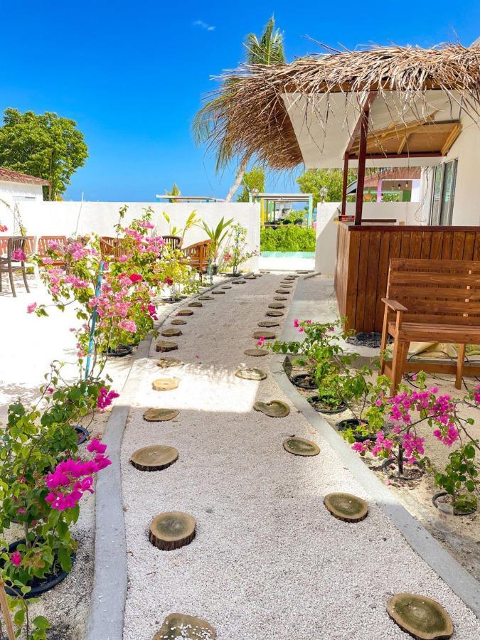 Fatims Beach House Maafushi Eksteriør bilde